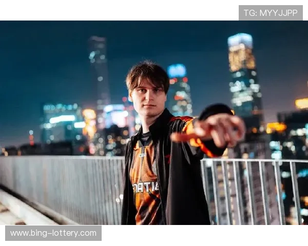 LOL转会期大揭秘 众多明星选手转会传闻引发热议