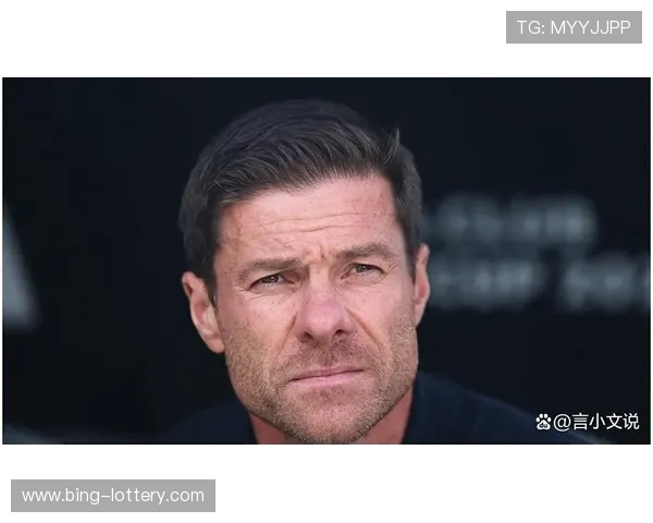 阿隆索正式宣布继续留队球队未来规划曝光引发球迷热议
